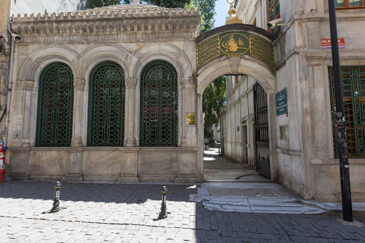 Galata-mevlevihanesi-müzesi-2 Galata-mevlevihanesi-müzesi-2